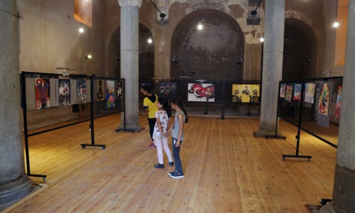 Niğde’de 15 Temmuz Resim Sergisi açıldı