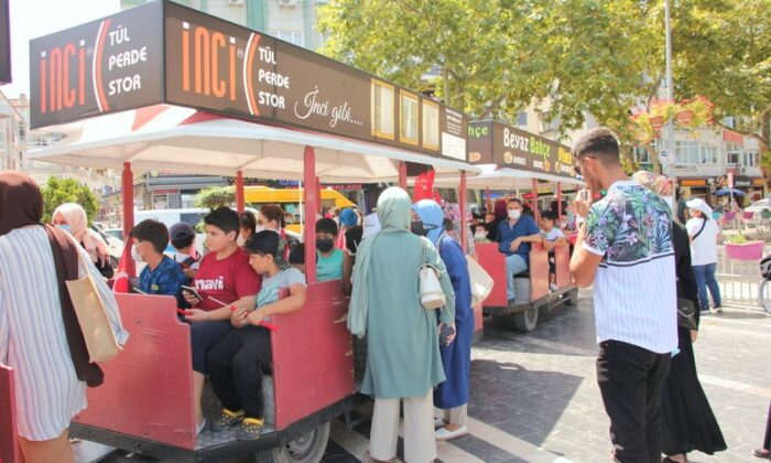 Öğrencilerden trenle Çınarcık turu