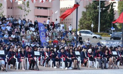 OMÜ Fen Edebiyat Fakültesi’nde mezuniyet heyecanı