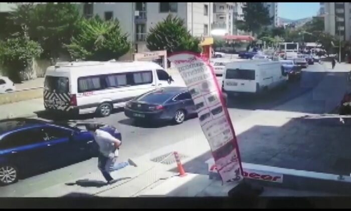 (Özel) Ataşehir’de HES kodu olmayan yolcu, otobüs şoförünü darp edip kaçtı