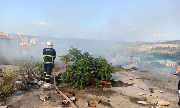 (ÖZEL) Bilecik’te makilik alanda yangın