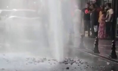 (Özel) Pendik’te İSKİ borusu patladı, fışkıran su apartman boyuna ulaştı