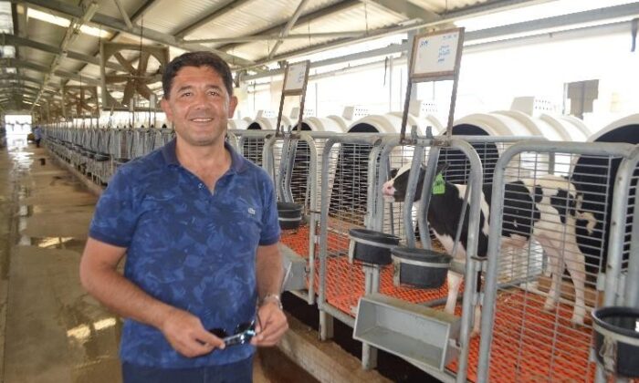 (ÖZEL) Tavşanlı’da Türkiye’ye örnek olacak modern süt sığırcılığı tesisi