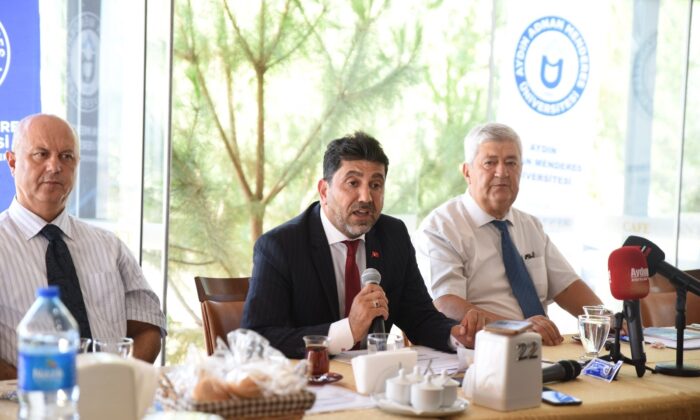 Rektör Aldemir’den fidan kampanyası