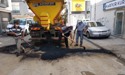 Salihli’de asfalt kaplama çalışmaları son sürat