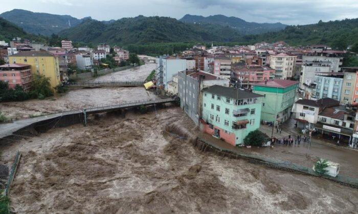 Samsun’da 2 binden fazla çiftçi ve 26 bin dekar alan afetlerden zarar gördü