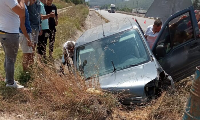 Samsun’da hafif ticari araç su kanalına girdi: 6 yaralı