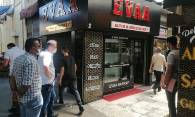 Sarraf baba ve oğlu, kar vadiyle 30 milyon TL dolandırdı