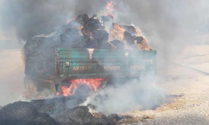 Satmaya geldiği 30 ton saman alev alev yandı