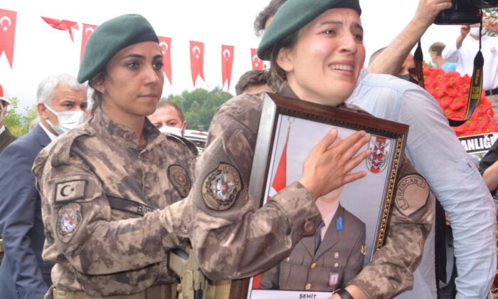 Şehit Astsubay Fatih Güney son yolculuğuna uğurlandı