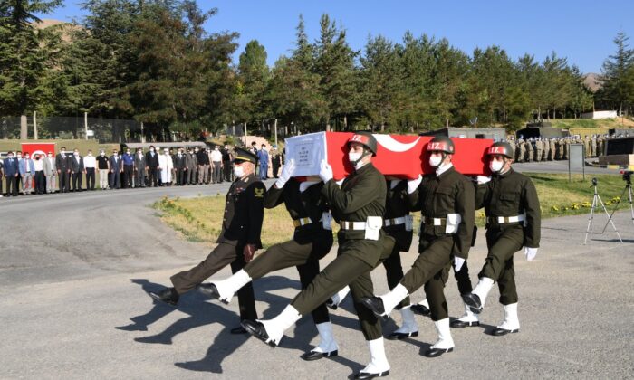 Şehit Çelebi için uğurlama töreni