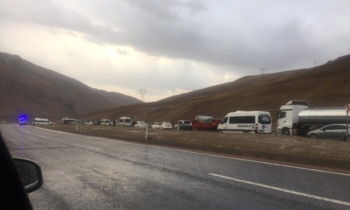 Selden dolayı kapanan yol ulaşıma açıldı