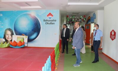 SODİMER Başkanı Eraslan’dan Iğdır Bahçeşehir Koleji’ne ziyaret