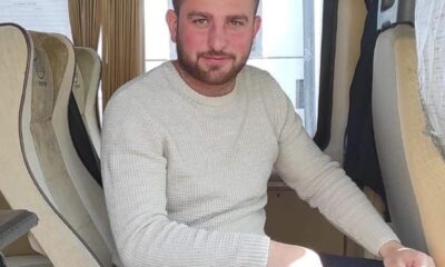 Tamir etmek istediği minibüsünün altına kalan genç, hastanede hayatını kaybetti