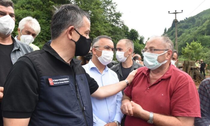 Tarım ve Orman Bakanı Dr. Bekir Pakdemirli Büyükköy’de incelemelerde bulundu