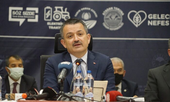 Tarım ve Orman Bakanı Pakdemirli: “Türkiye’nin gündeminden ithal hayvanı çıkarttık”