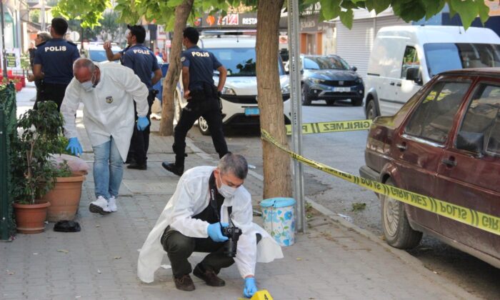 Tartıştığı eniştesi tarafından silahla yaralandı