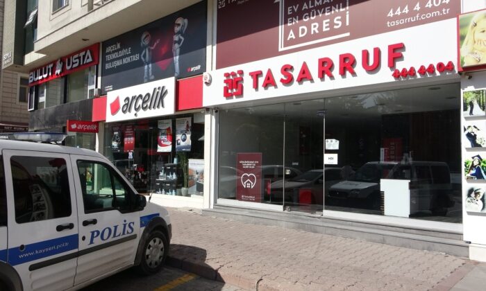 Tasfiye edilen faizsiz konut şirketlerinin şubeleri kepenk açmadı