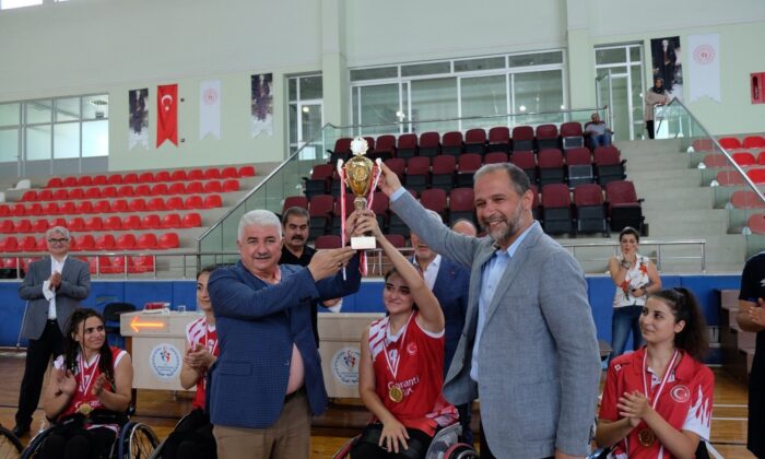 Tekerlekli Sandalye Basketbol Kadınlar Türkiye Şampiyonası İskenderun’da yapıldı