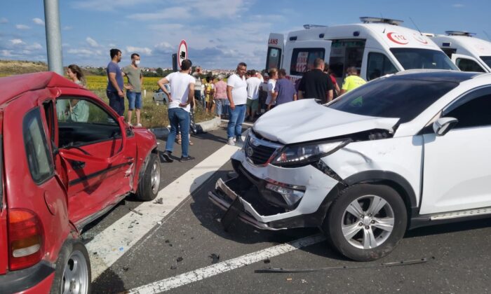 Tekirdağ’da trafik kazası: 1’i ağır 5 yaralı
