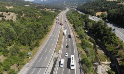 TEM’in İstanbul yönü yol çalışması için trafiğe kapatıldı