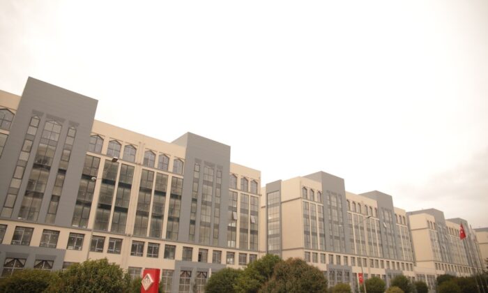 TOKİ, Şanlıurfa’da 54 konut ile 32 iş yerini açık artırma yöntemi ile satışa sundu