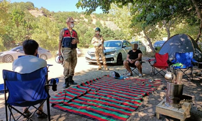 Tunceli’de jandarma ve orman muhafaza ekiplerinden vadilerde piknik denetimi