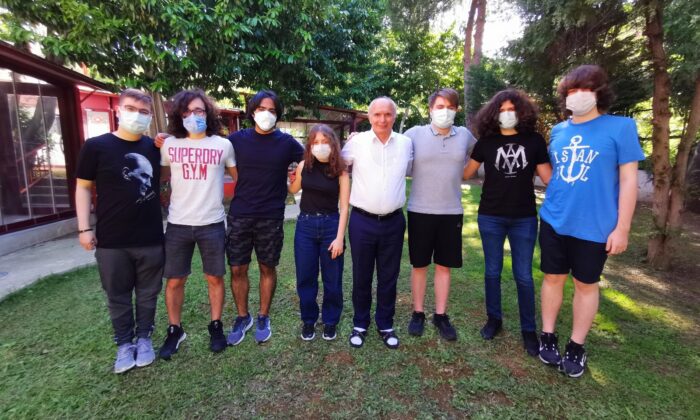 Türk öğrenciler Uluslararası Fizik Olimpiyatı’ndan madalyalarla döndü