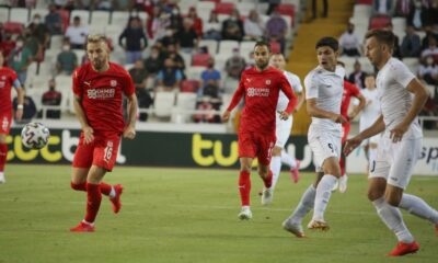 UEFA Avrupa Konferans Ligi: Sivasspor: 0 – Petrocub: 0 (Maç devam ediyor)
