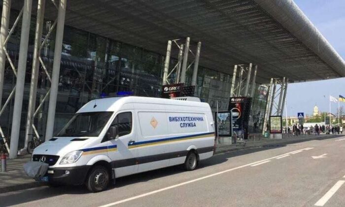Ukrayna’da Lviv Havalimanı’nda bomba ihbarı