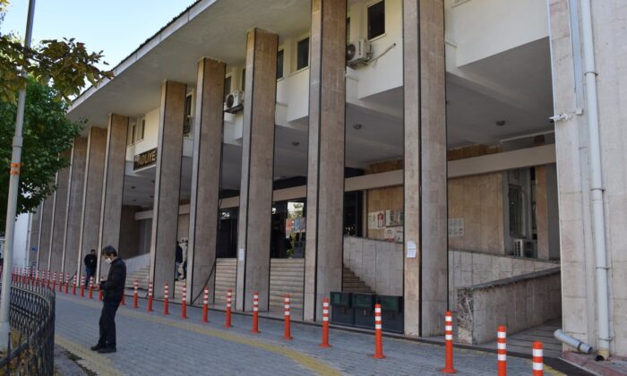 Ünlü cerrahın oğlunu darp eden 6 şüpheli tutuklandı