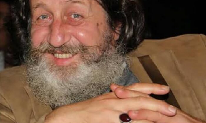 Ünlü tiyatro sanatçısı Levent Aykul’un cenazesi adli tıptan alındı