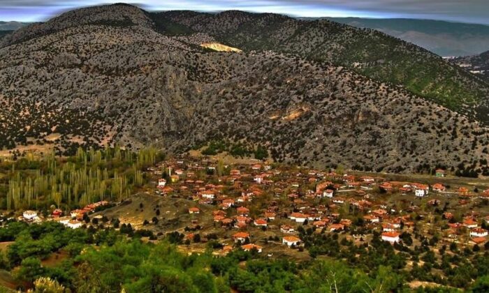 Vakalar arttı, Çorum’da İnalcık köyü 14 gün karantinaya alındı