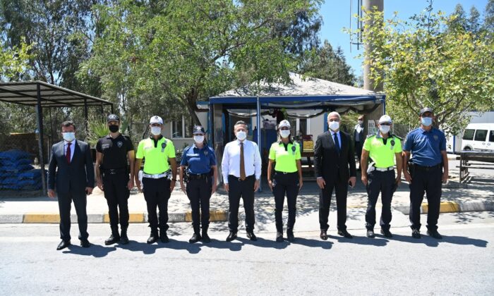 Vali Aksoy trafik denetimine katıldı