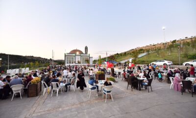 Vali Karaloğlu, yetimleri ağırladı