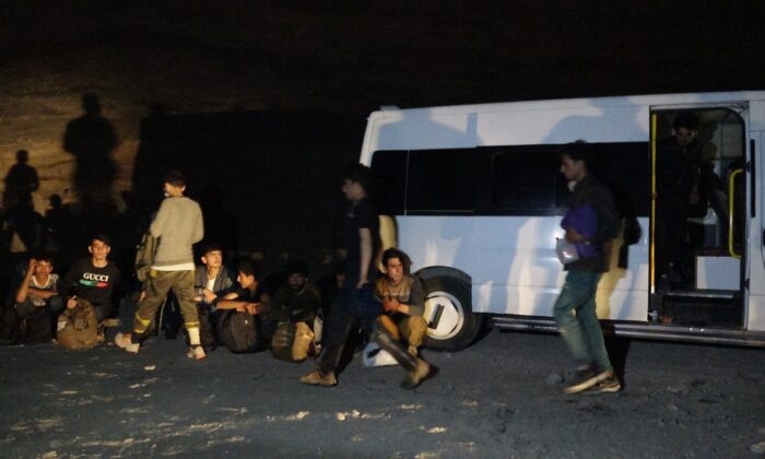 Van’da 86 düzensiz göçmen yakalandı