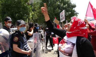 Vanlı anne: “10 yıldır HDP ve PKK ile savaşan bir anneyim”