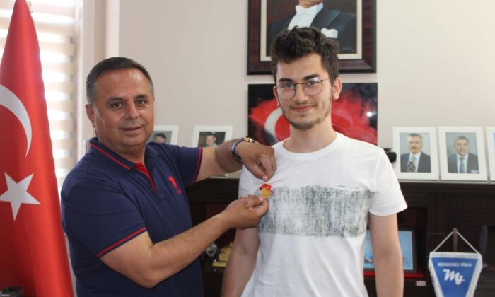 Yabancı Dil Testinde Almanca Bölümü Türkiye birincisi başarısının sırrını açıkladı