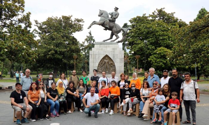 Yasaklar bitti, turlar başladı