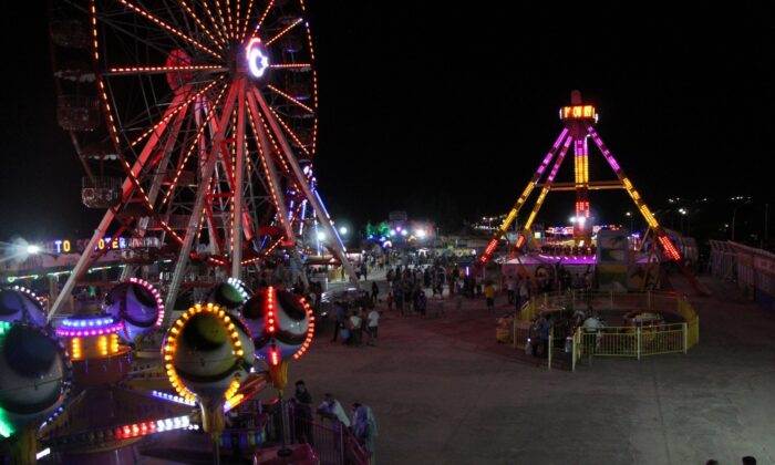 Yasaklar kalktı, Denizli geceleri hareketlendi