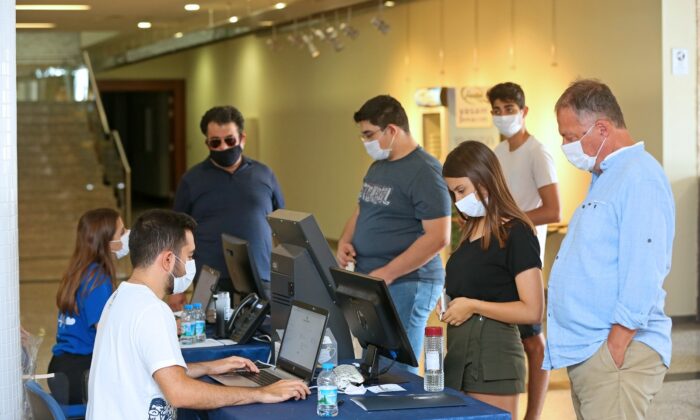 Yaşar Üniversitesi Tercih Danışma Günleri başladı
