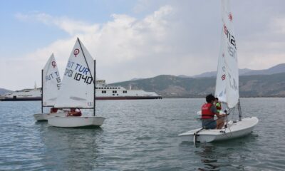 Yelkenciler, Van Gölü’nde Türkiye Şampiyonası’na hazırlanıyor