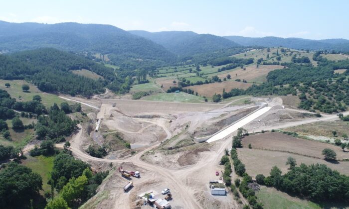 Yenice Kovancı Barajı’nda çalışmalar aralıksız devam ediyor