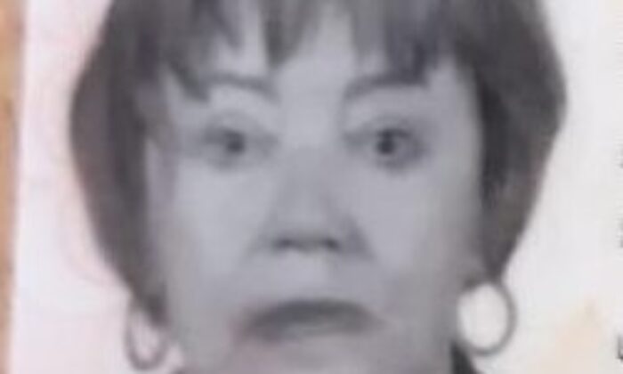 Yerleşik Alman kadın evinde ölü bulundu