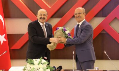 YÖK Başkanlığında devir-teslim töreni