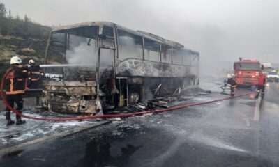 Yolcu otobüsü alev alev yandı