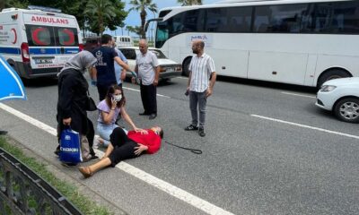 Yolun karşısına geçmeye çalışan kadına kamyonet çarptı