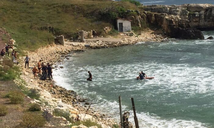 Yüzmek için girdiği denizde kayboldu, 25 saat sonra cesedi bulundu