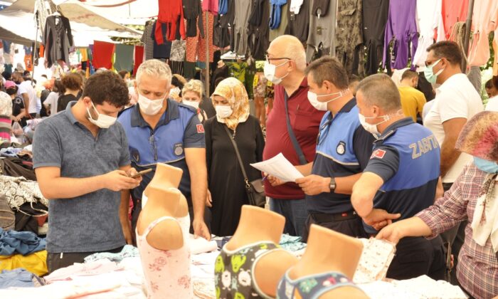 Zabıta bu sefer pazarcıların tahsis alanlarını denetledi