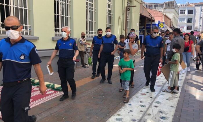 Zabıtalara yakalanan dilencinin rahatlığı pes dedirtti